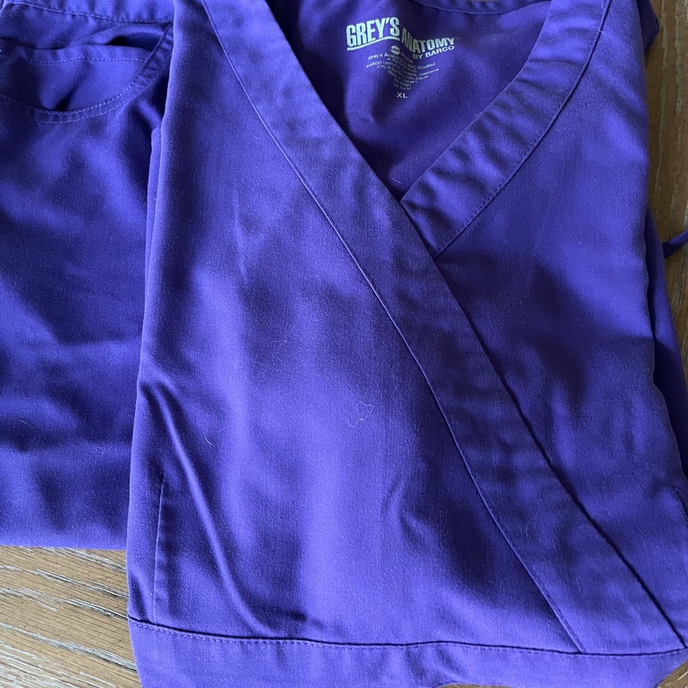 Greys Anatomy Scrub Top & Pant Set XL/Large